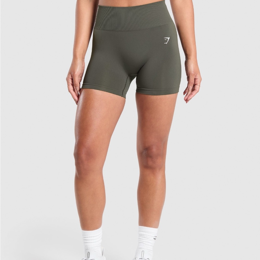 Gymshark seamless shorts green